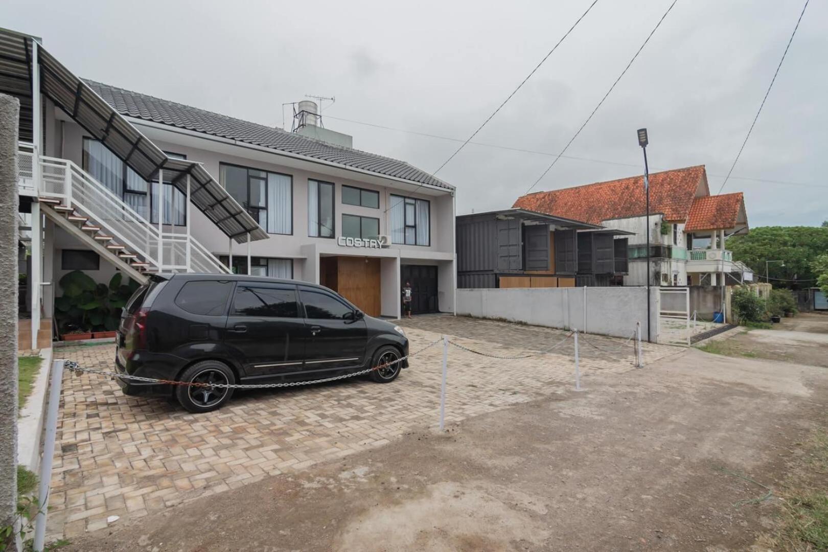 Reddoorz Plus Near Lembang Park & Zoo Exterior foto